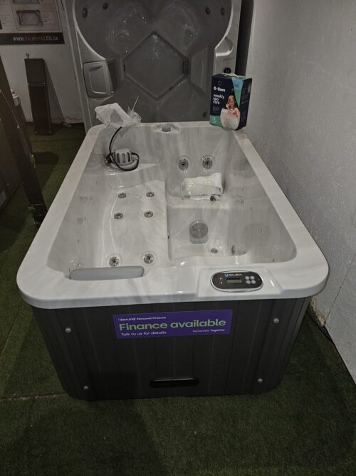 Lagoon 5 Seater 32amp Hot Tub 2.3 x 2.3m 14 WhatsApp Image 2025 10 24 at 13.53.07