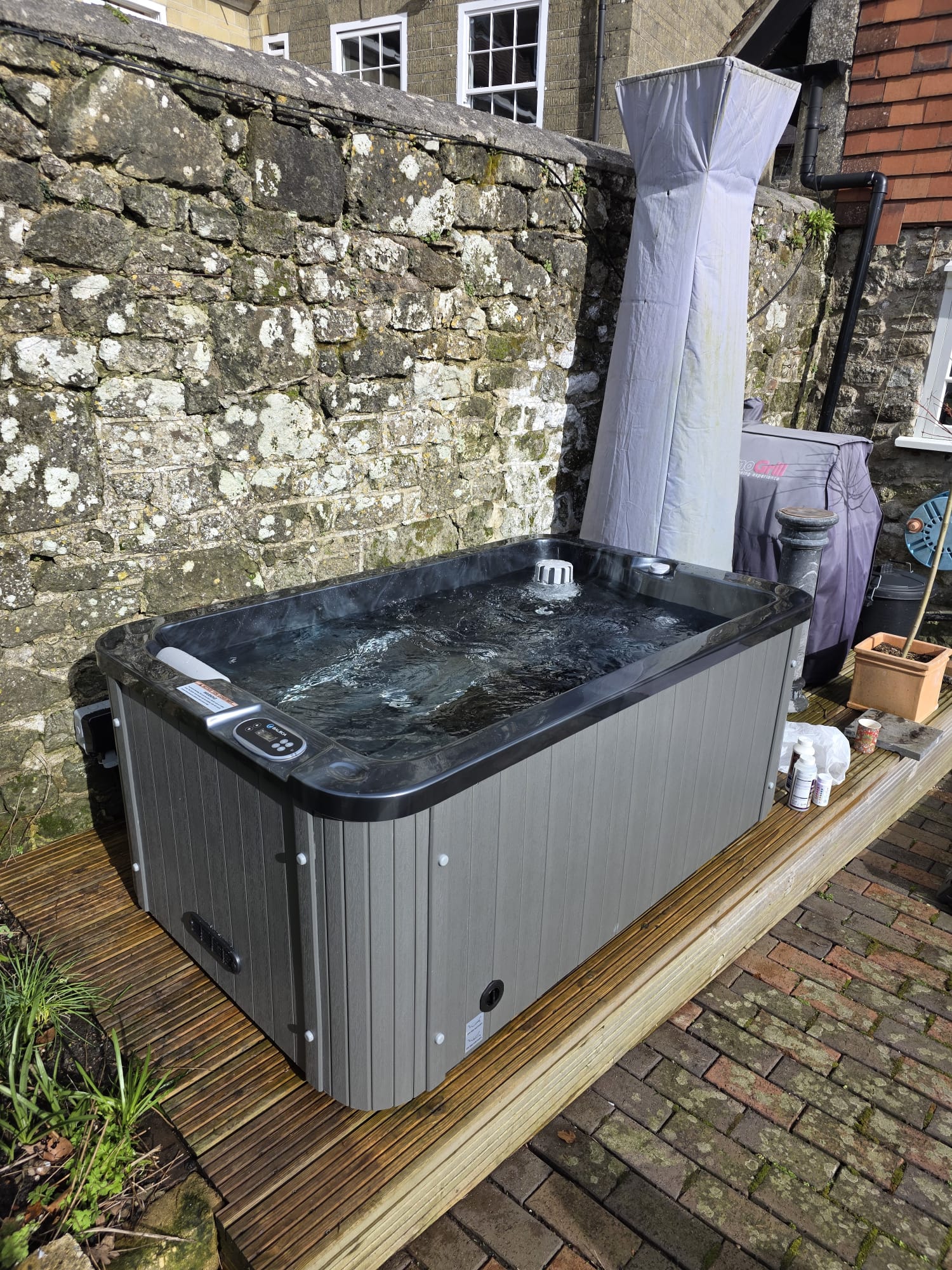 EX DEMO V3 BALBOA HOT TUB 3 Seat (Ex Demo – Showroom display) AVAILABLE MAY 2026! 4 EX DEMO V3 BALBOA HOT TUB 3 Seat (Ex Demo – Showroom display) AVAILABLE MAY 2026! - Image 4