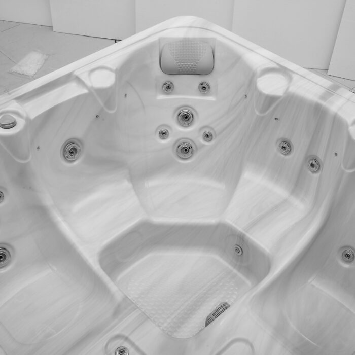 PALM SPAS VALUE 5 PLUS LUXURY HOT TUB 5 SEATER - Image 3